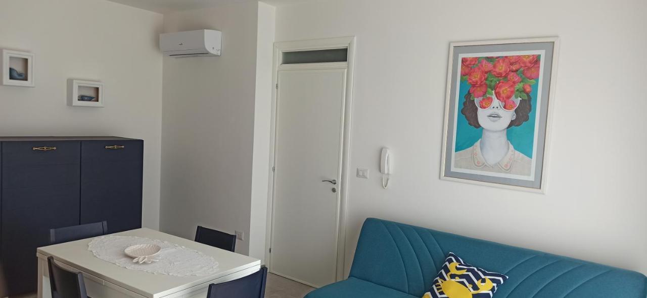 Casa Clara Al Mare Nel Salento Apartment Santa Maria al Bagno Luaran gambar