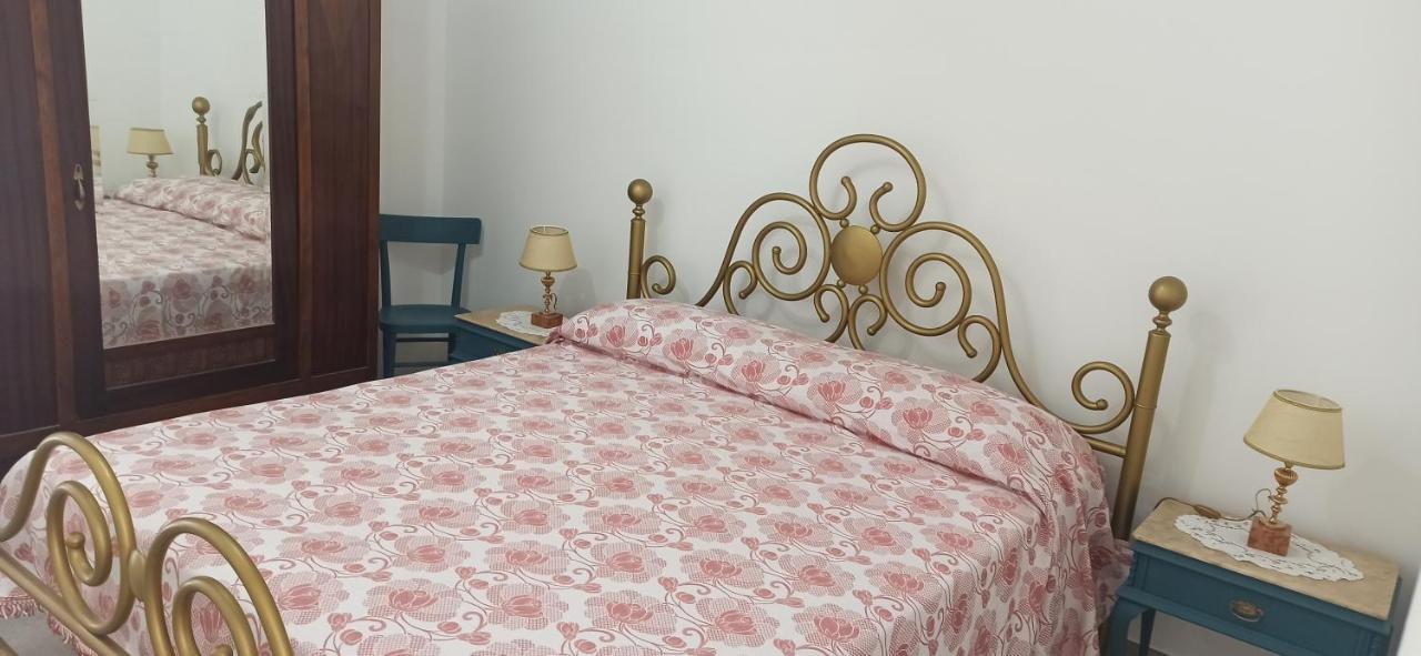 Casa Clara Al Mare Nel Salento Apartment Santa Maria al Bagno Luaran gambar